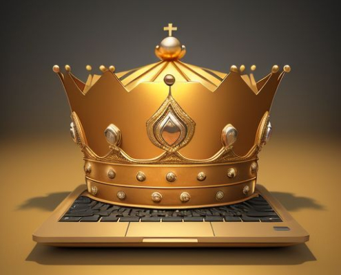 تاج روی لپتاپ به نشانه اهمیت محتوای با کیفیت در سئو وردپرس